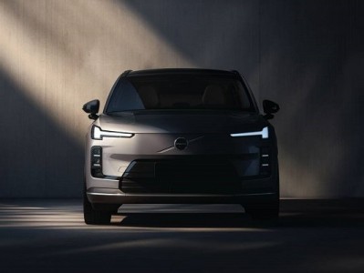 一周新车盘点 | 沃尔沃发布XC70混动车 比亚迪新增海狮07